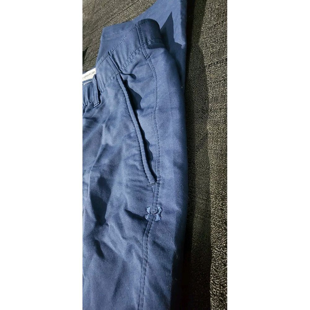 Men's Under Armour Golf Pant Polyester Flat Front Solid Blue Navy Size 34 x 32 - Picture 7 of 7